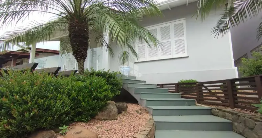 Casa com suíte e piscina em Vera Cruz - 03 dormitórios