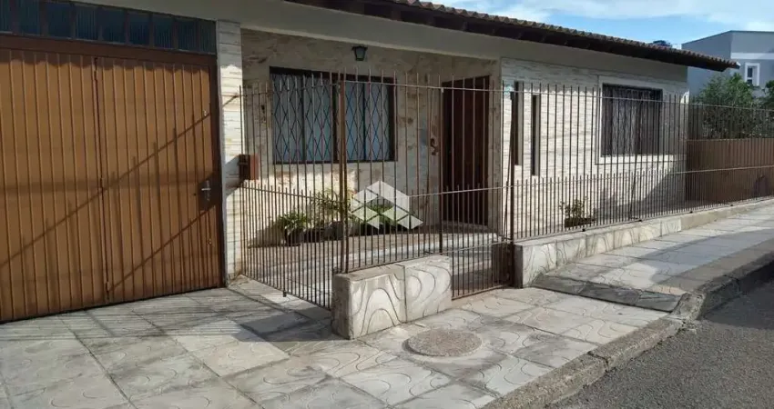 Casa com 2 quartos à venda na Rua Ângelo Passuelo, 480, Vila Nova, Porto Alegre