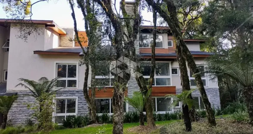 Apartamento com dois dormitórios/quartos no centro de Canela
