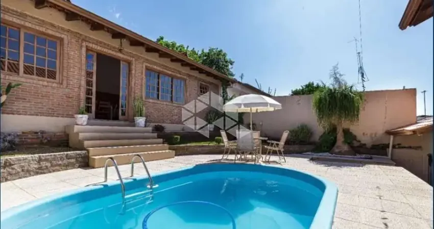 Casa com 3 quartos à venda na Rua Landel de Moura, 3074, Tristeza, Porto Alegre