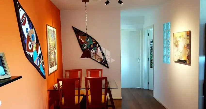 Apartamento com 2 dormitorios e vaga de garagem