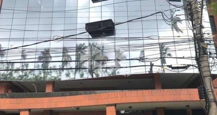 Sala Comercial a venda no Centro Profissional Nal Goya no bairro Petrópolis