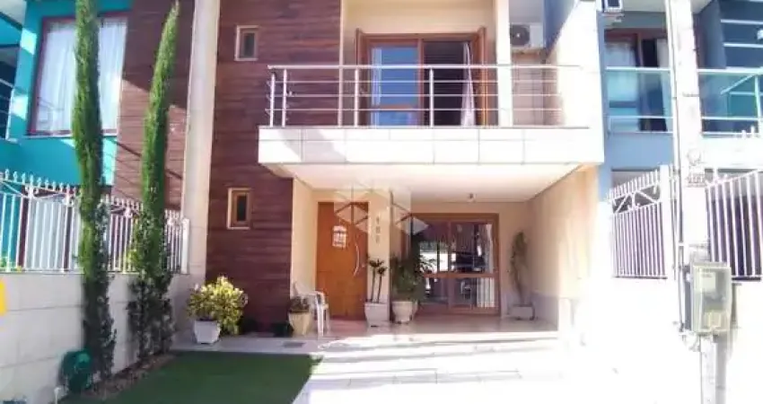 Casa, 2 dormitórios, Hípica