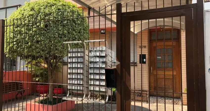 Excelente apartamento de 01 dormitório na Lopo Gonçalves.