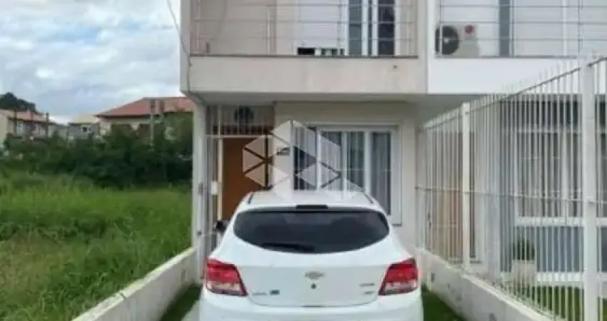 Casa 2 dormitórios, 1 suíte, 1 vaga, no bairro Hipica