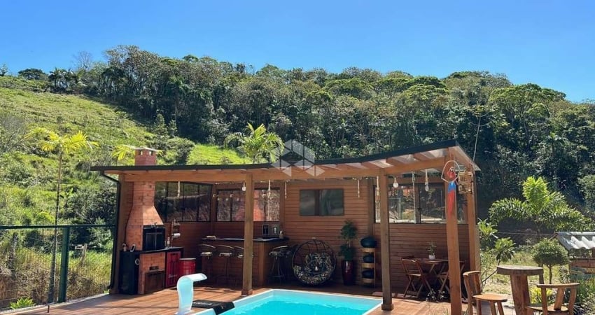 CHÁCARA DE 2 QUARTOS NO BAIRRO SÃO SEBASTIÃO - PALHOÇA/SC