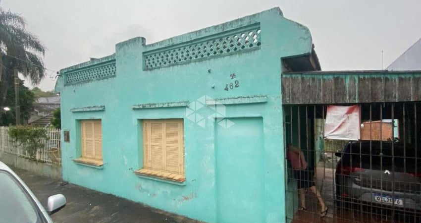 Casa com 3 quartos à venda na Otavio Rocha, 462, Itararé, Santa Maria