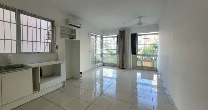 Sala comercial à venda na Avenida Cristóvão Colombo, 2144, Floresta, Porto Alegre