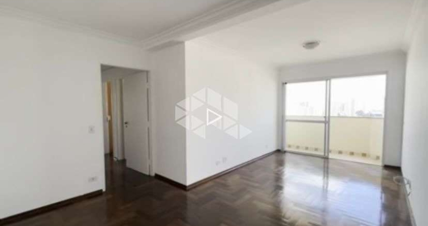 Apartamento à venda na Vila Clementino com 3 dormitórios (1 suíte), sacada e 2 vagas - Reformado e próximo ao metrô