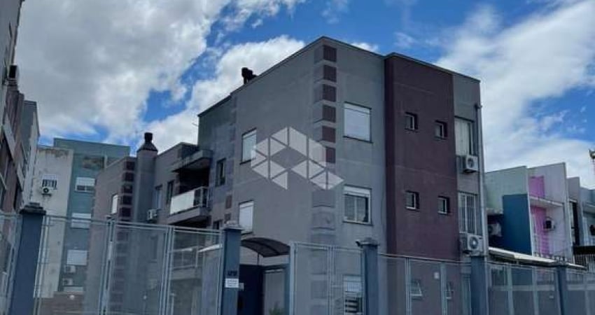 Apartamento Térreo de 3 dormitórios, sendo 1 suíte.
