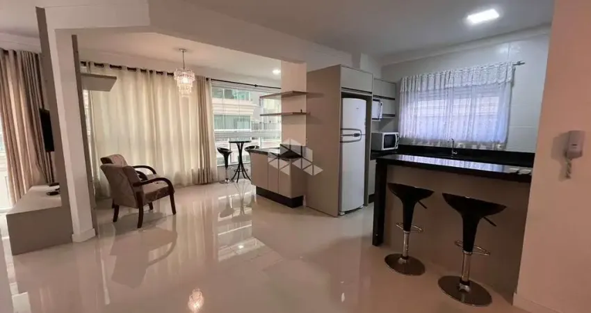 APARTAMENTO EM ITAPEMA MEIA PRAIA MOBILIADO