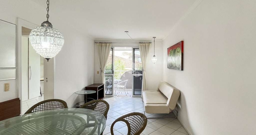 APARTAMENTO MOBILIADO COM  2 QUARTOS À VENDA EM JURERÊ