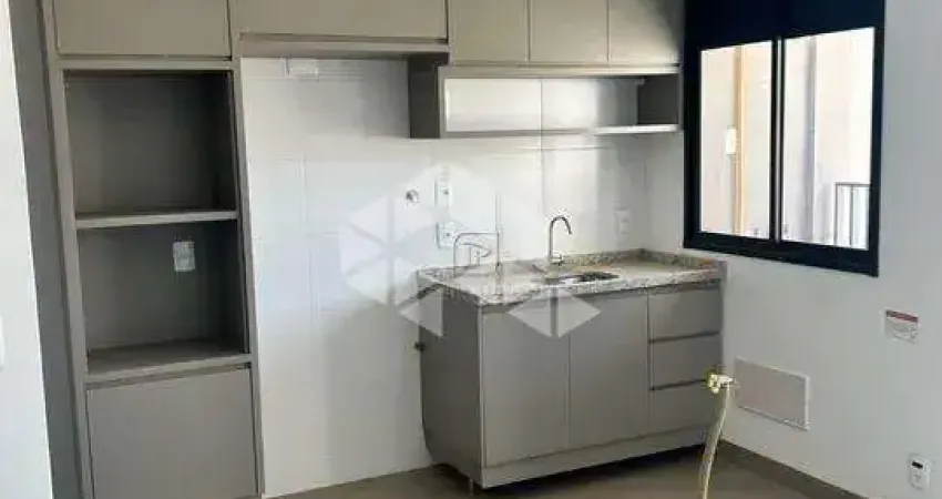 VENDE  APARTAMENTO 2 DORMITORIOS 1 SUITE , 1 VGAGA  BAIRRO -QUINTA DA PRIMAVERA-