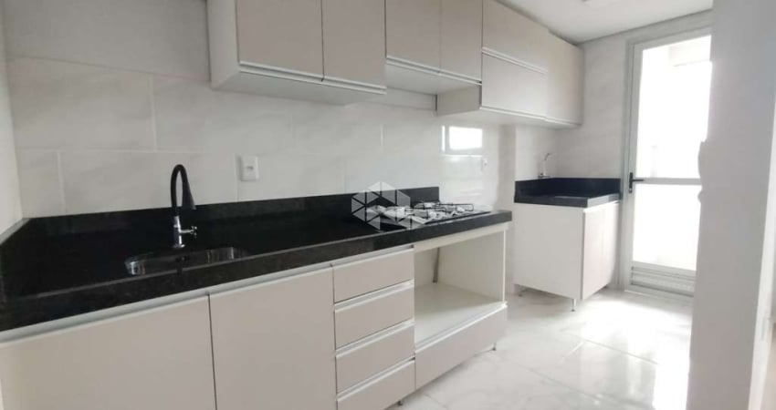 Apartamento semimobiliado à venda no bairro Tijuca, Caxias do Sul, com 2 quartos e 56 m²