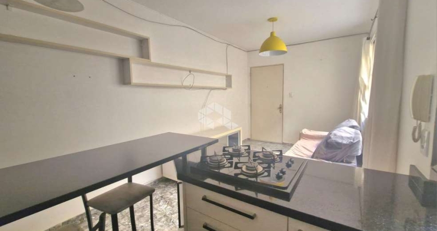 Apartamento 1 dormitório, mobiliado, reformado no bairro Navegantes, em Porto Alegre.