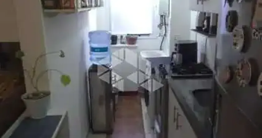 Apartameto à venda com 2 quartos e 56m² no bairro Camaquã em Porto Alegre