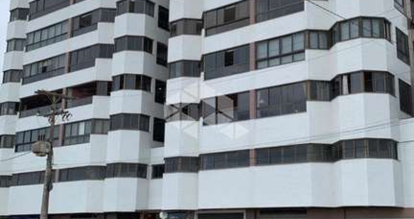 Apartamento à venda no Centro de Capão da Canoa com 2 quartos (1 suíte)