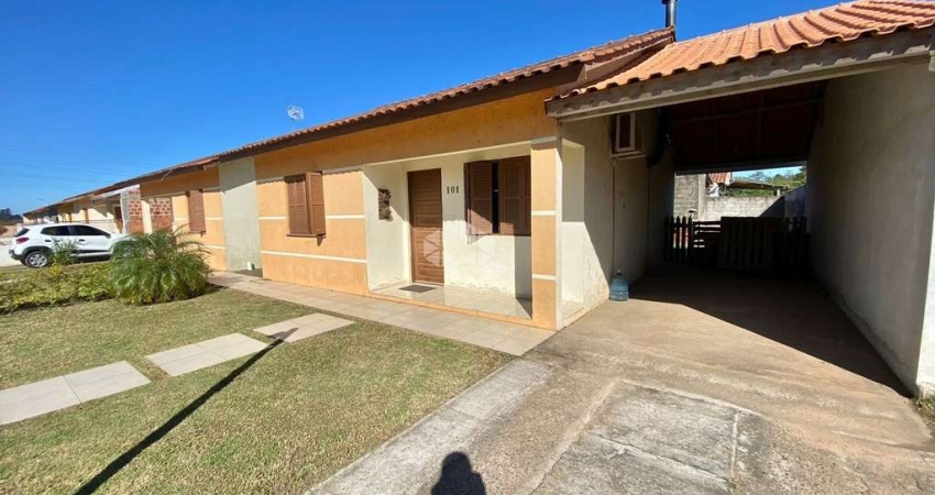 Casa de condomínio á venda no Bairro Jardim Berleze