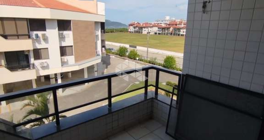 APARTAMENTO FRENTE MAR EM CONDOMÍNIO FECHADO À VENDA POR 670.000
