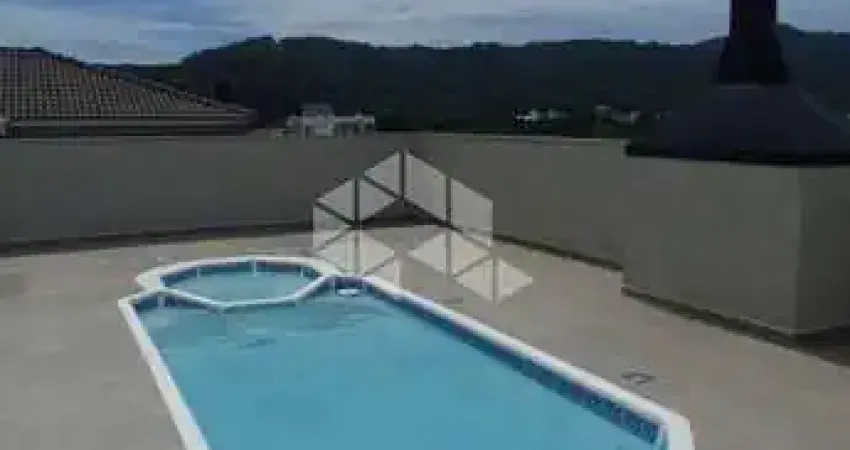 Apartamento com 2 quartos/dormitórios no bairro Ingleses do Rio Vermelho, em Florianópolis- SC