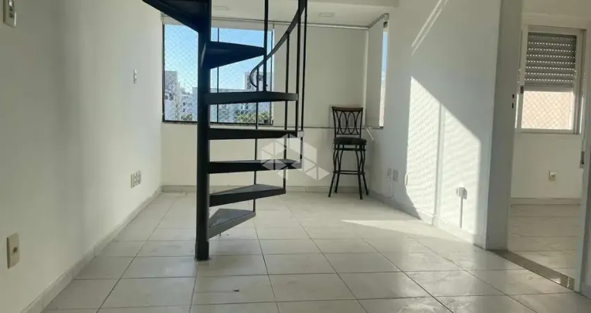 Cobertura  2 dormitórios e vaga  À Venda, Cidade Baixa !!!