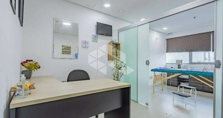 Sala comercial à venda na Avenida Assis Brasil, 4500, São Sebastião, Porto Alegre