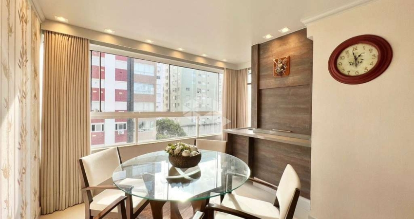 Apartamento 3 quartos, com vista para o mar, mobiliado e decorado a 1 quadra do Mar