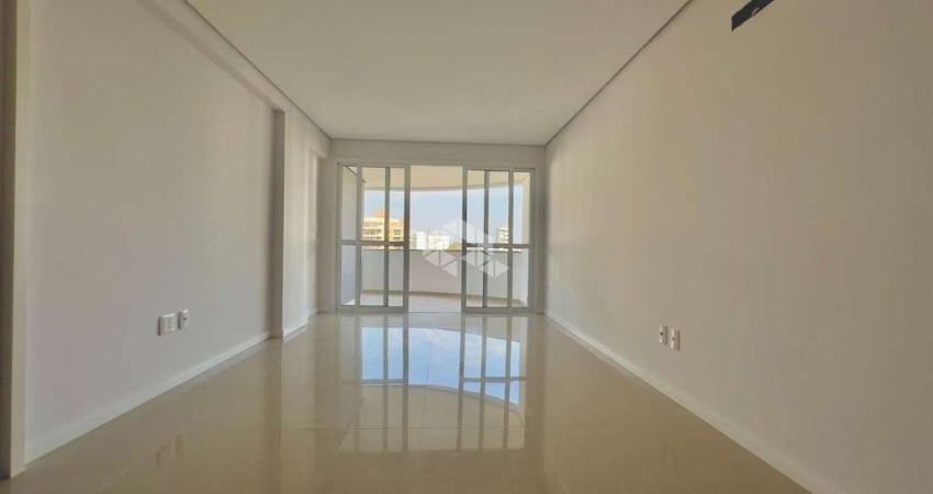 Apartamento de 03 dormitórios à venda no Bairro Panazzolo, Caxias  do Sul