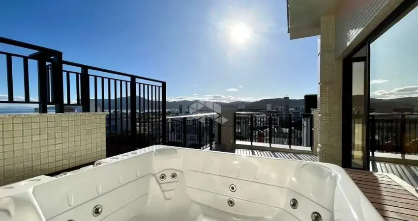 Cobertura Duplex com vista para o mar na praia de Canto grande , Bombinhas .
