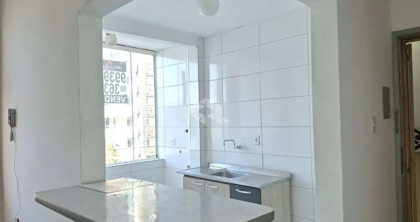 Apartamento na Cristóvão Colombo 2 quartos  com sacada .