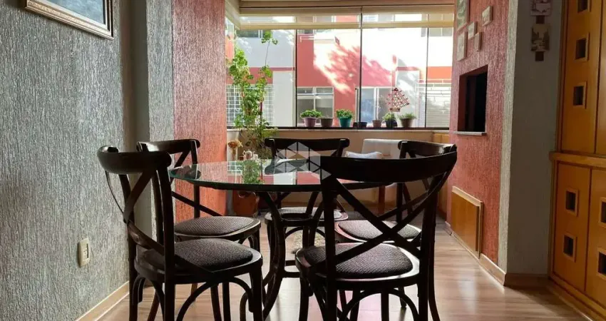 Apartamento de 3 dormitórios,  com ótima funcionalidade e localização privilegiada no bairro Tristeza