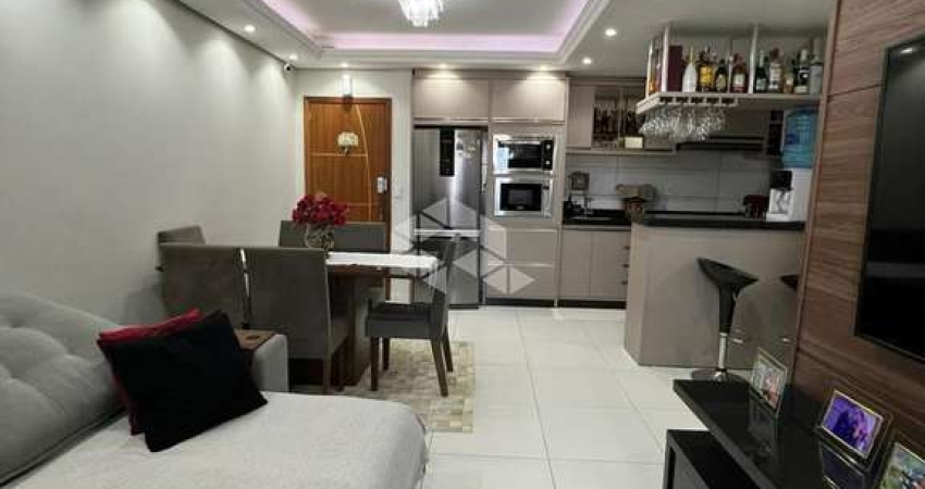Apartamento com 02 dormitórios à venda no Ingleses.