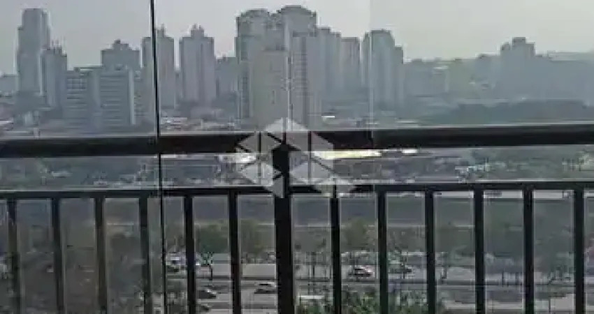 Excelente oportunidade de investimento! Apartamento à venda em São Paulo-SP, Barra Funda, 2 quartos (1 suíte), 2 salas, 2 banheiros, 1 vaga e 60m².