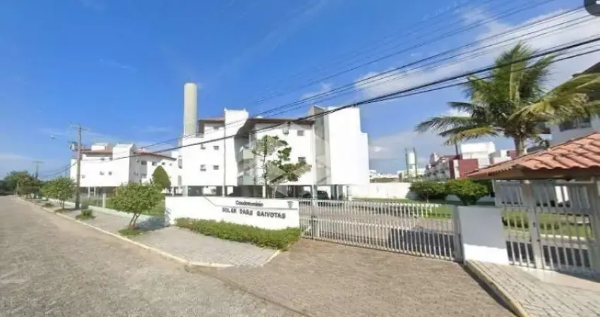Apartamento 2 dormitórios com 1 suíte nos Ingleses