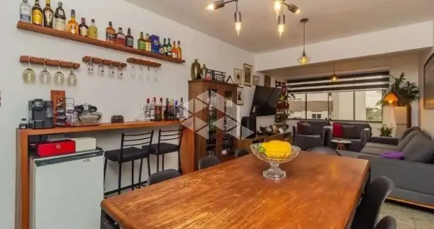 Apartamento com 3 Quartos e 2 banheiros à Venda, 88 m² por R$ 679.000