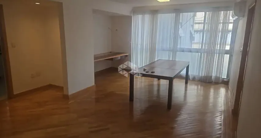 Apartamento na Cerqueira César com 2 dormitórios e 1 vaga