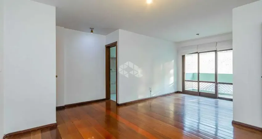 Apartamento com 3 quartos à venda na Avenida Cristóvão Colombo, 3745, Higienópolis, Porto Alegre