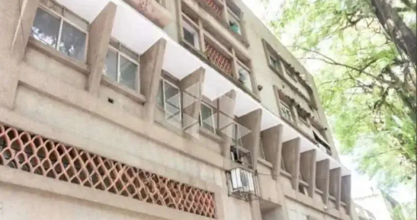 Apartamento à venda, 80 privativos, 2 quartos, 2 banheiros e 1 vaga, ensolarado, no Bairro São João, Porto Alegre/RS