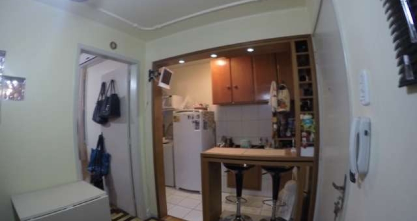 Apartamento com 1 quarto à venda na Rua Duque de Caxias, 1525, Centro Histórico, Porto Alegre