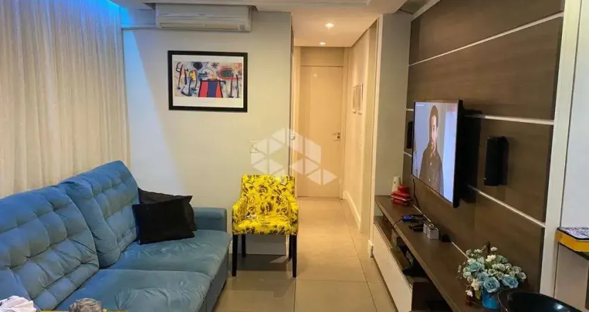 Apartamento 3 Dormitorios sendo uma suite é com Vaga de Garagem no Bairro Humaita, em Porto Alegre