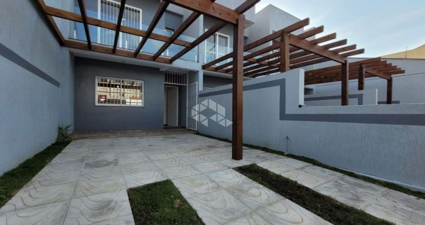 CASA 3 DORMITÓRIOS, 3 BANHEIROS E 2 VAGAS