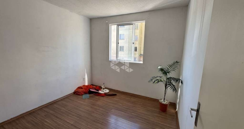 Apartamento de 2 quartos bem localizado na Vila Nova
