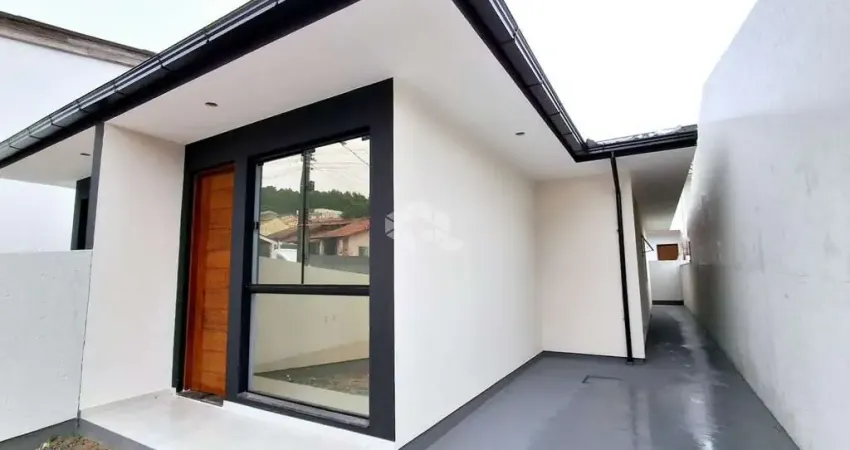 CASA COM 2 QUARTOS SENDO 1 SUÍTE PÁTIO AMPLO EM POTECAS SÃO JOSÉ