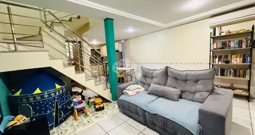 Casa sobrado 3 dormitórios, 2 vagas de estacionamento coberta - niterói - canoas