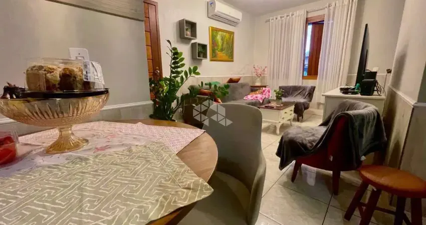 Sobrado mobiliado, 2 quartos, 119m² , 1 vaga de garagem, Bairro São José Canoas