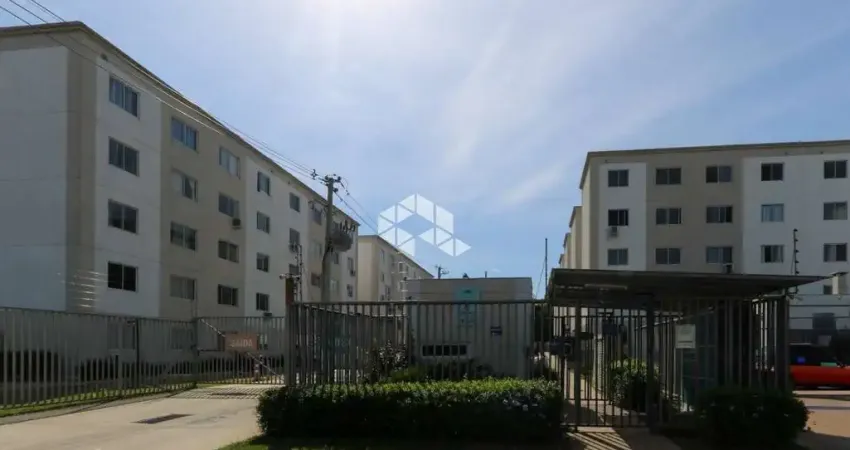 APARTAMENTO 2 DORMITÓRIOS COM VAGA DESCOBERTA - OLARIA
