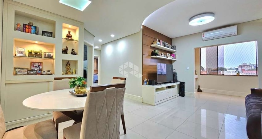 Apartamento com 2 dormitórios / suíte/ sacada com churrasqueira e vaga coberta