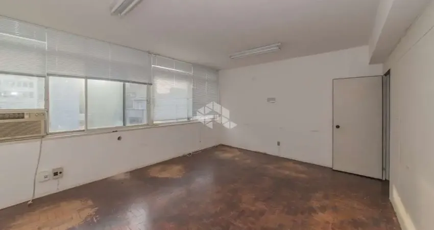 Sala comercial à venda na Rua Vigário José Inácio, 250, Centro Histórico, Porto Alegre