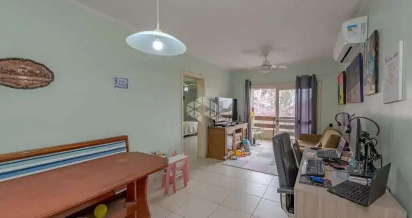 Apartamento a venda 2 dormitórios com dependência e uma vaga/box de garagem no bairro cristal.