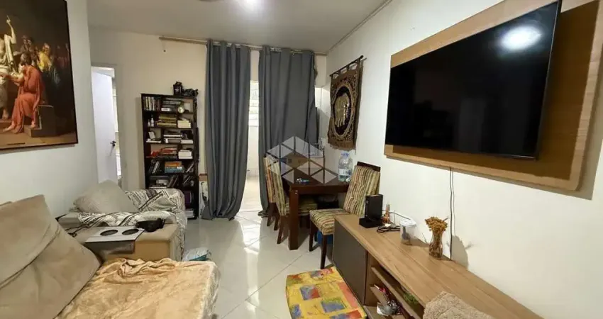 Apartamento de 2 dormitórios, no bairro Humaitá, em Porto Alegre.